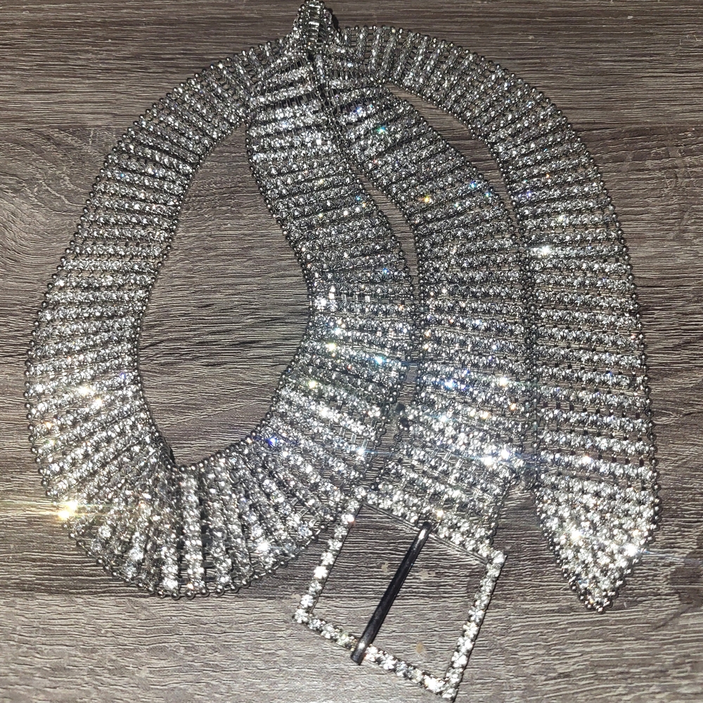 Elegant Silver Rhinestone Belt